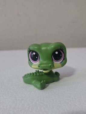 Littlest Pet Shop LPS #133 Alligator "Alia Lagarto"